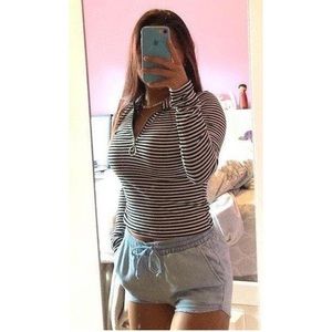 Stripped Half zip Long sleeve